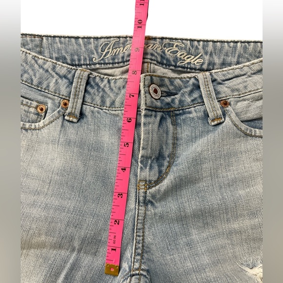 Vintage American Eagle Gently Loved Light Wash Distressed Bootcut Jeans Size 4R - Picture 5 of 15
